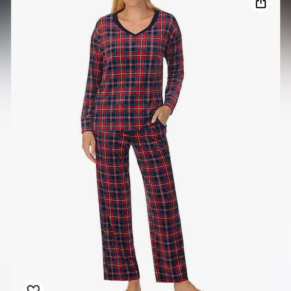 NEW Nautica Women's 2 Piece Fleece Pajama Sleepwear Set Size: S